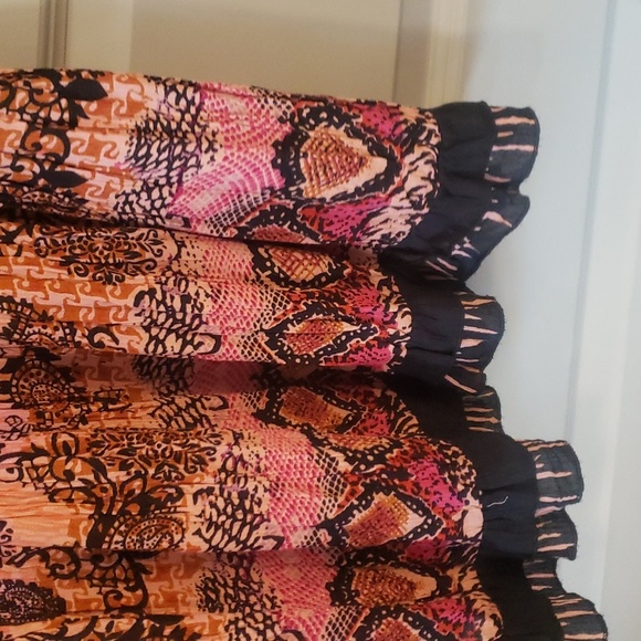 Dressbarn boho maxi crinkle skirt pinks and oranges - Picture 2 of 6